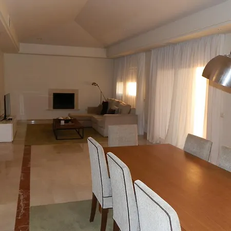 Mimosas Banus Apartament *